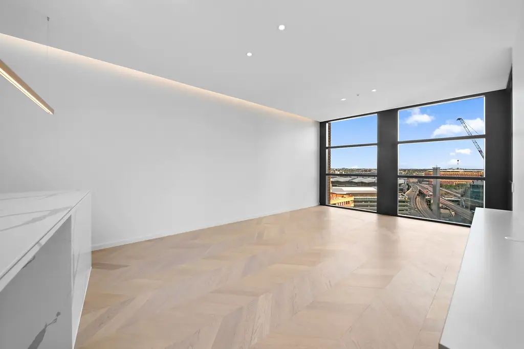 18.05/60 Bathurst Street, Sydney Leased by Sydney Sotheby's International Realty
