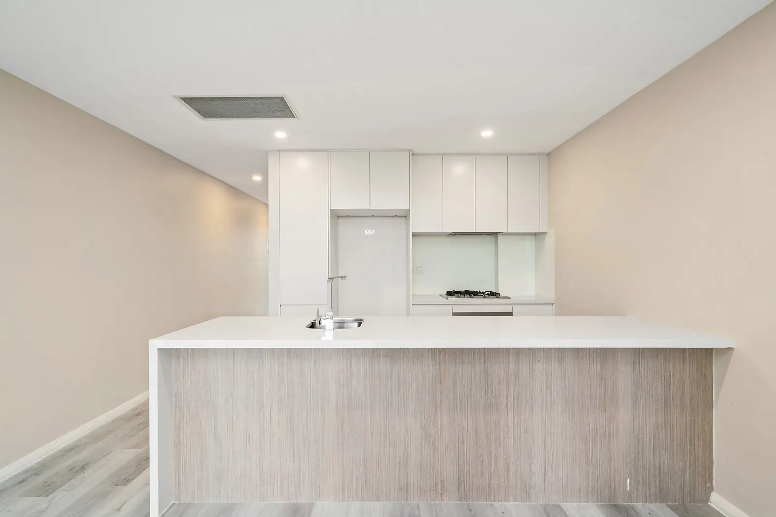 220/39-47 Mentmore Avenue, Rosebery Leased by Sydney Sotheby's International Realty - image 1