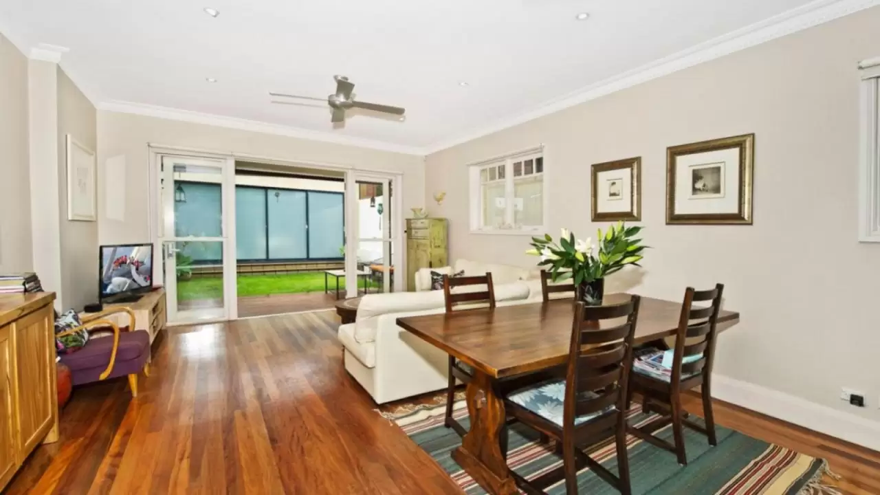 18 Helena Street, Randwick Leased by Sydney Sotheby's International Realty - image 6