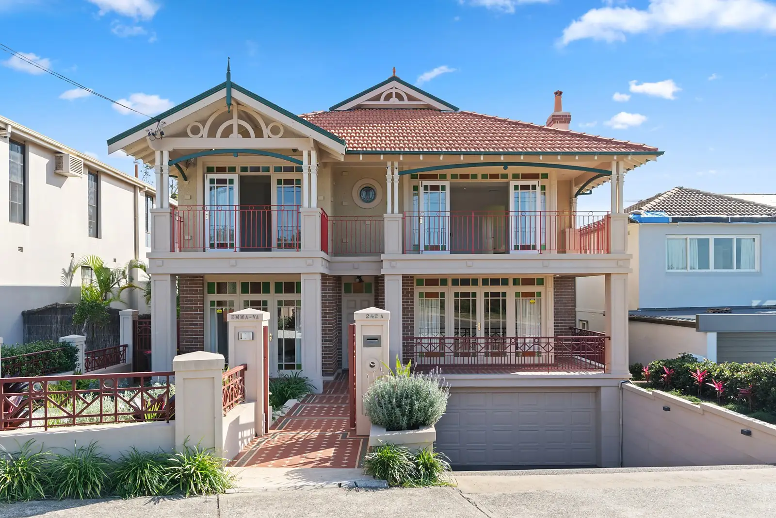 242A Old South Head Road, Vaucluse Sold by Sydney Sotheby's International Realty - image 3