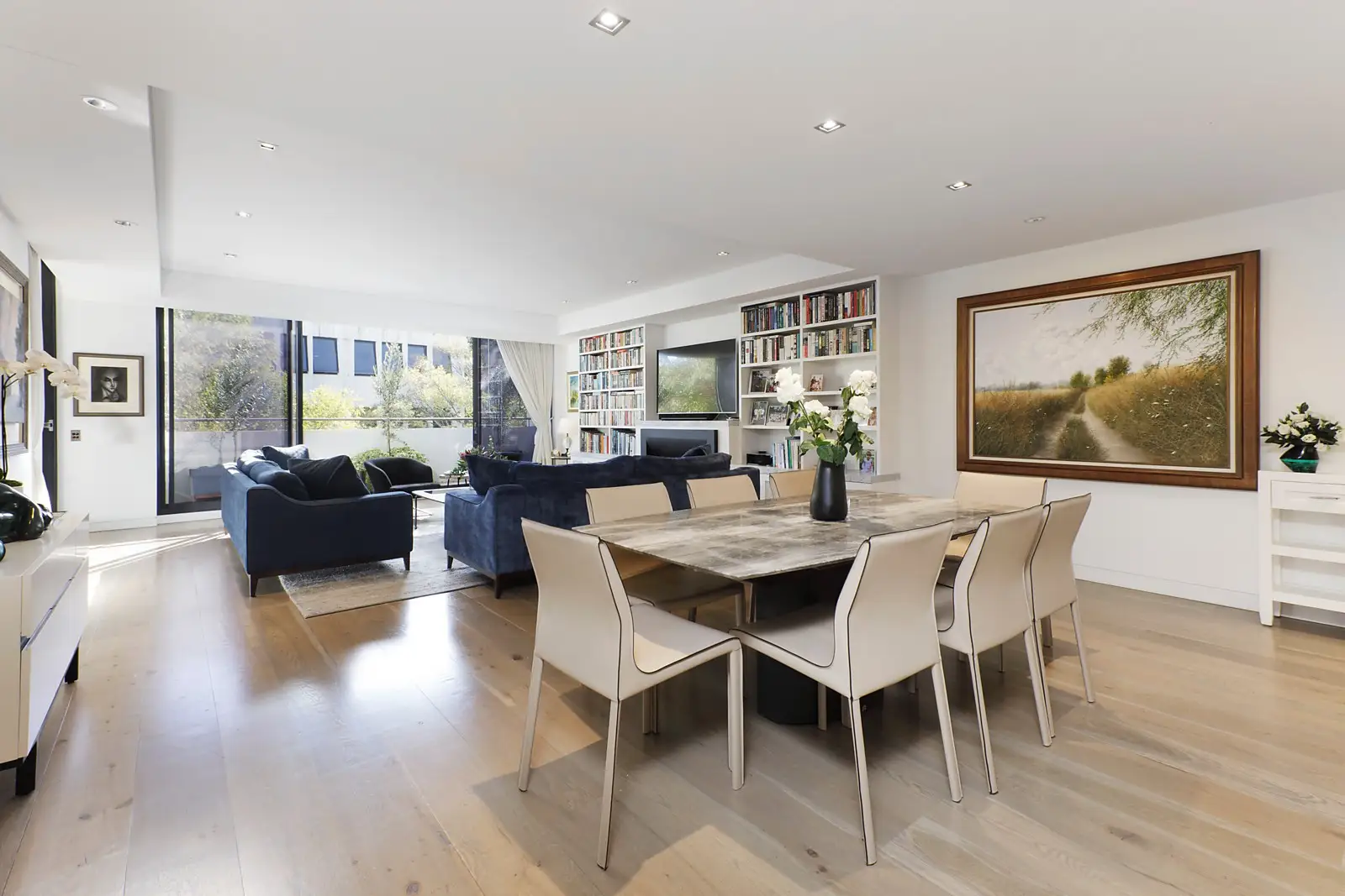 3A/2-22 Knox Street, Double Bay Sold by Sydney Sotheby's International Realty - image 2