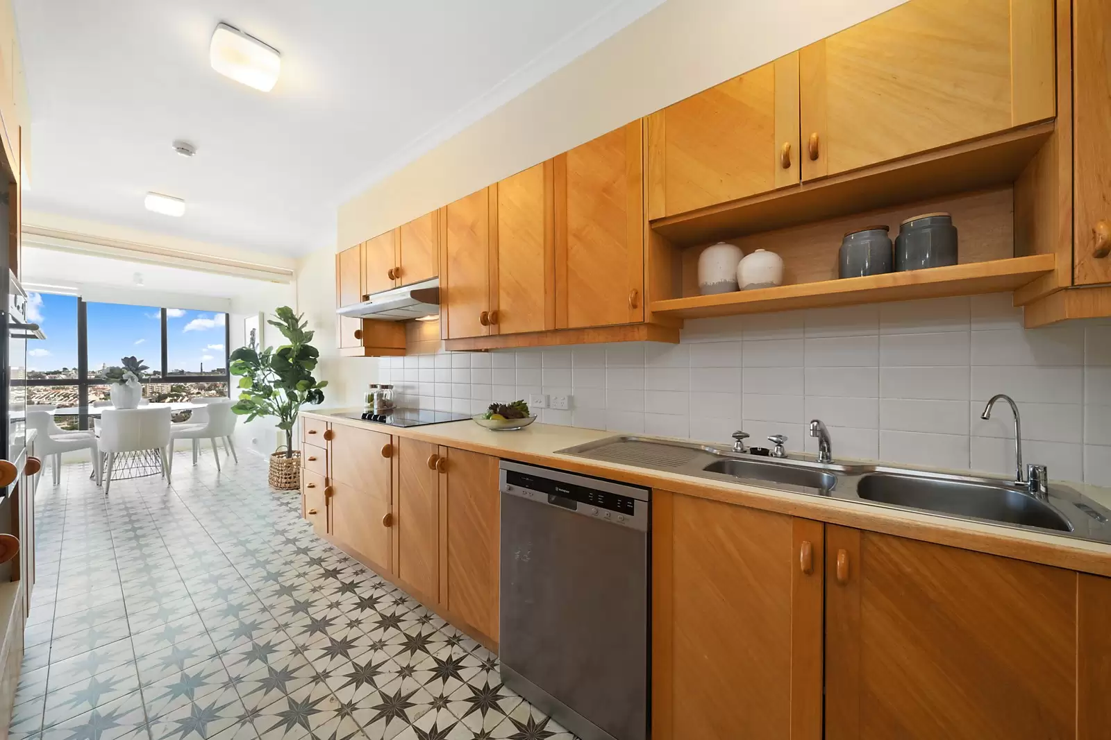 1706/180 Ocean Street, Edgecliff Sold by Sydney Sotheby's International Realty - image 5