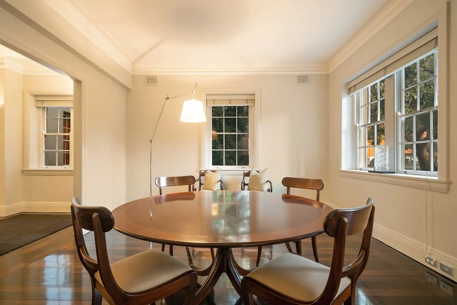 1&2/4 Gladswood Gardens, Double Bay Sold by Sydney Sotheby's International Realty - image 2