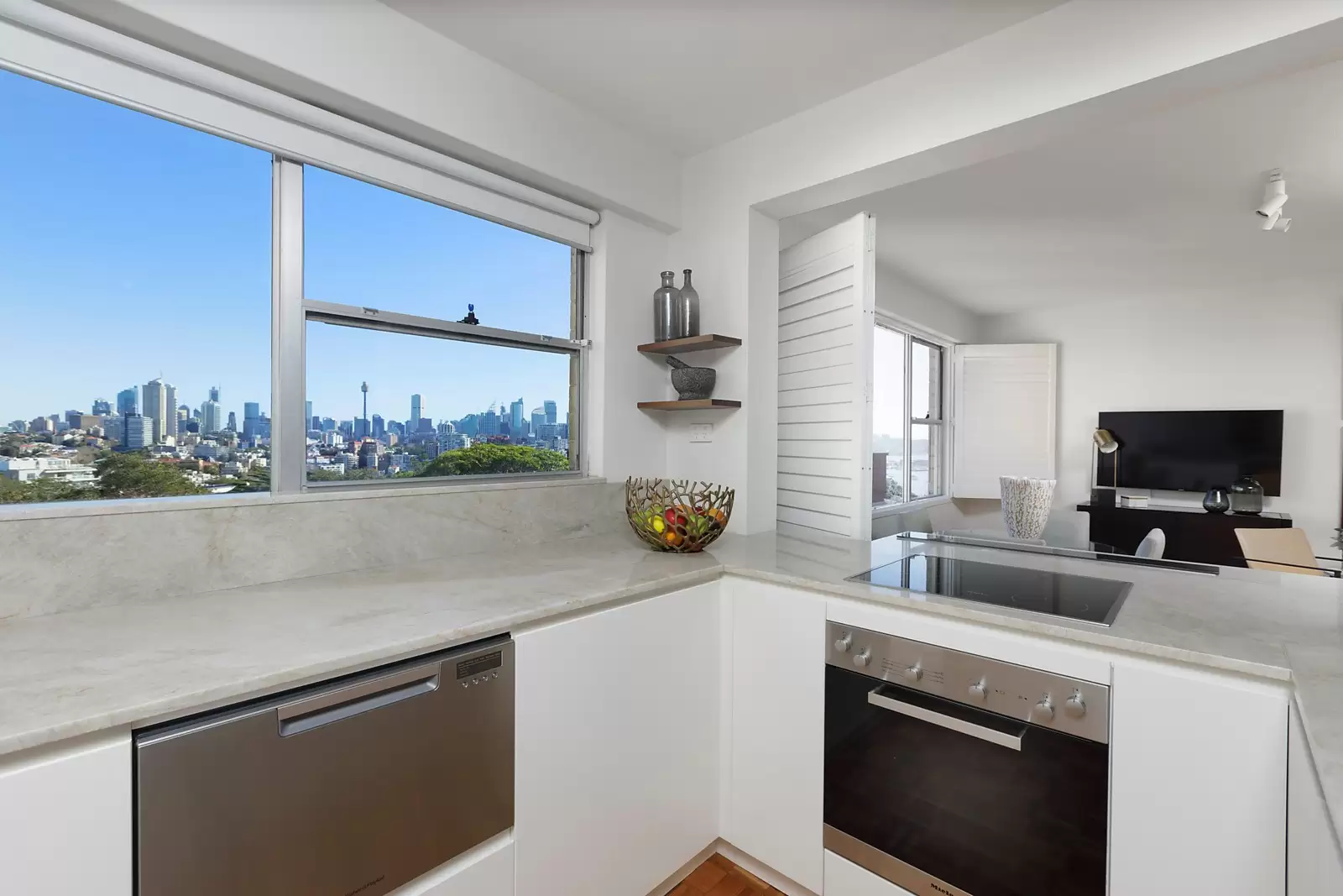 28/5 St Marks Road, Darling Point Sold by Sydney Sotheby's International Realty - image 4