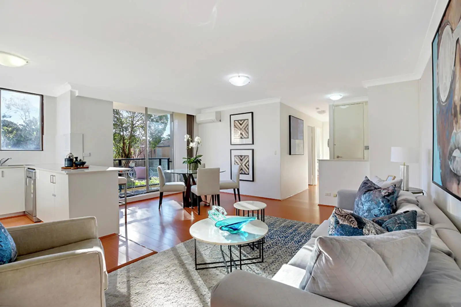 1D/39-41 Penkivil Street, Bondi Beach Leased by Sydney Sotheby's International Realty - image 2