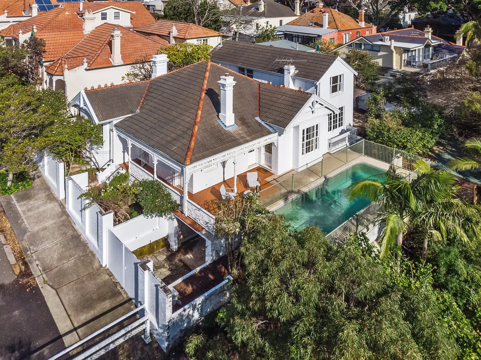 12 Harkness Street, Woollahra Sold by Sydney Sotheby's International Realty - image 1
