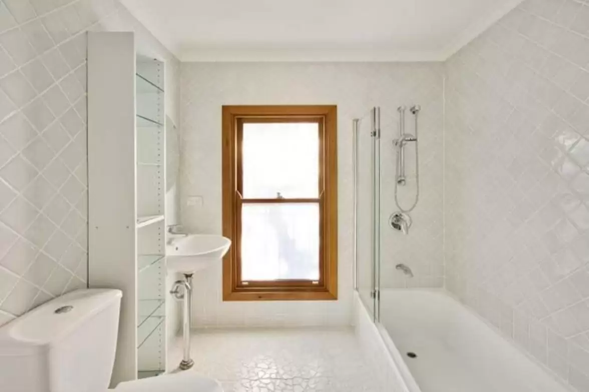 27a Morehead Street, Redfern Leased by Sydney Sotheby's International Realty - image 5