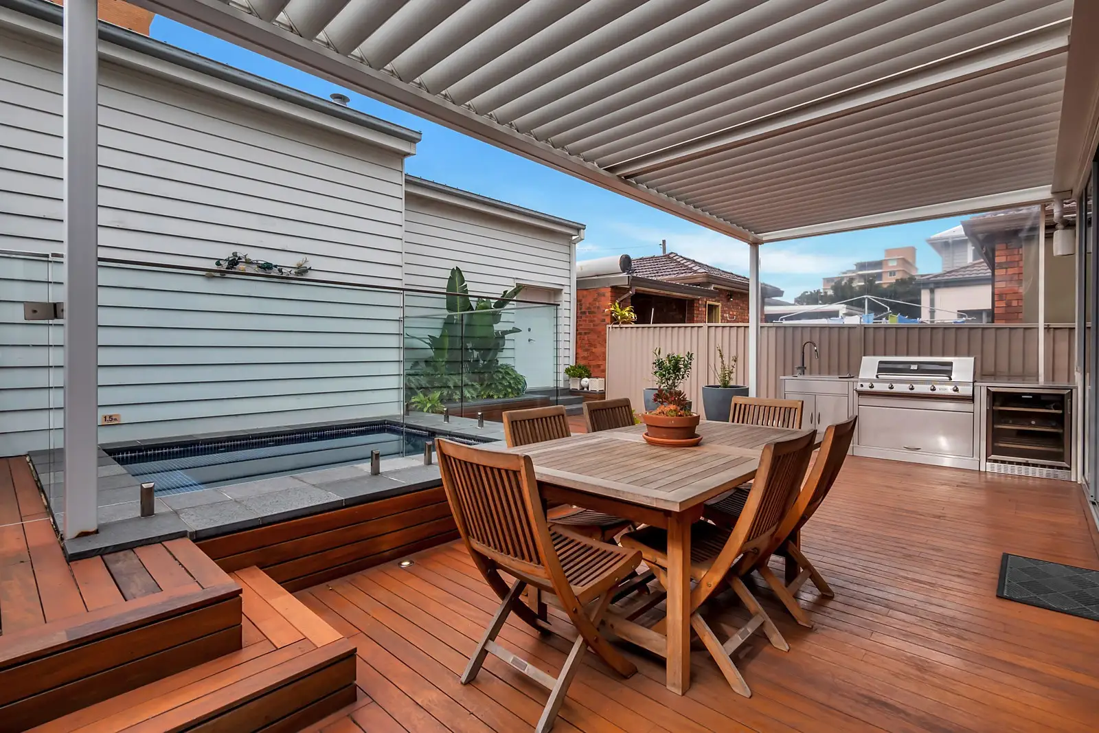 6 Brighton Avenue, Brighton-le-sands Sold by Sydney Sotheby's International Realty - image 1