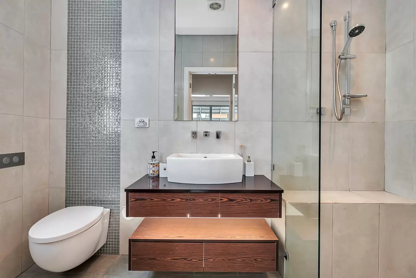 6 Brighton Avenue, Brighton-le-sands Sold by Sydney Sotheby's International Realty - image 11