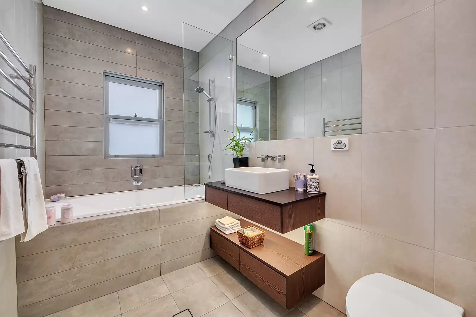 6 Brighton Avenue, Brighton-le-sands Sold by Sydney Sotheby's International Realty - image 9