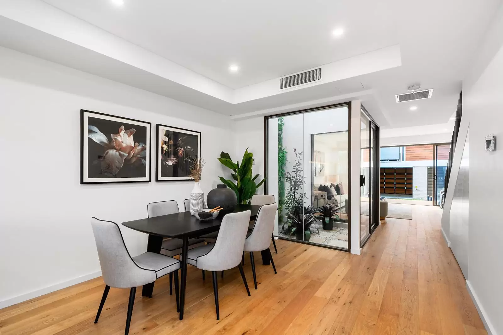 185 Victoria Street, Beaconsfield Leased by Sydney Sotheby's International Realty - image 3
