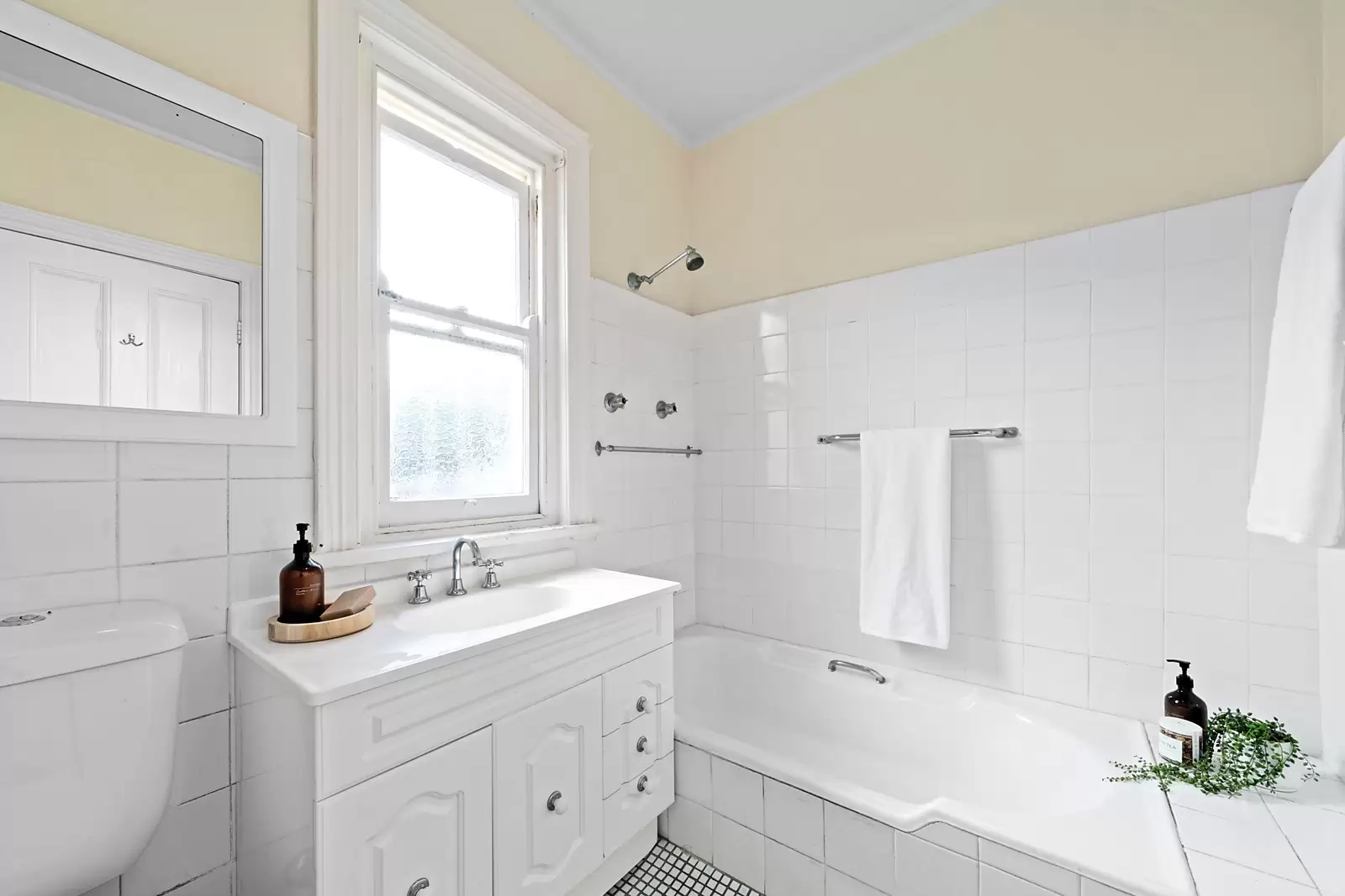 10 Coolong Road, Vaucluse Sold by Sydney Sotheby's International Realty - image 10