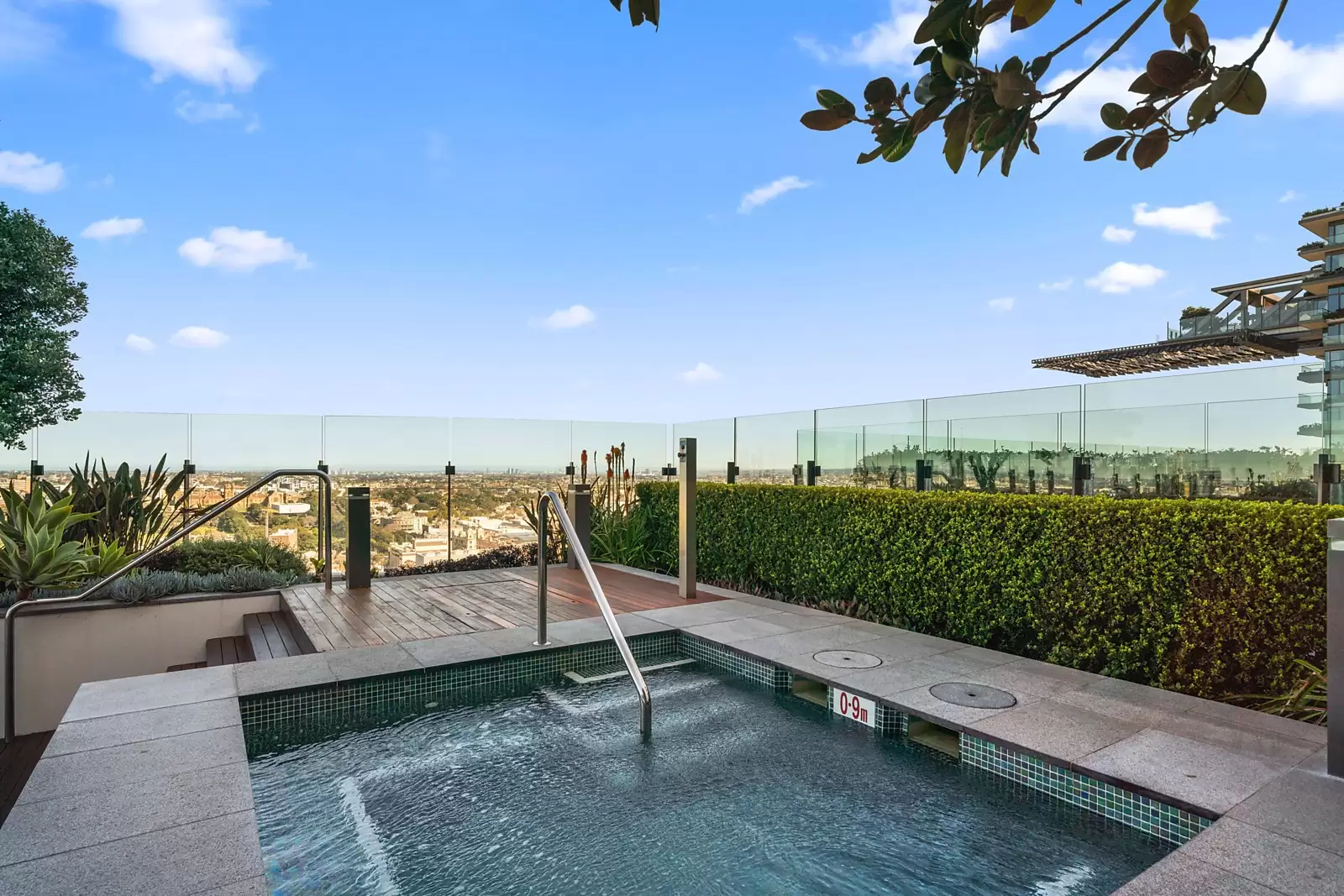 1002/18 Park Lane, Chippendale Sold by Sydney Sotheby's International Realty - image 5