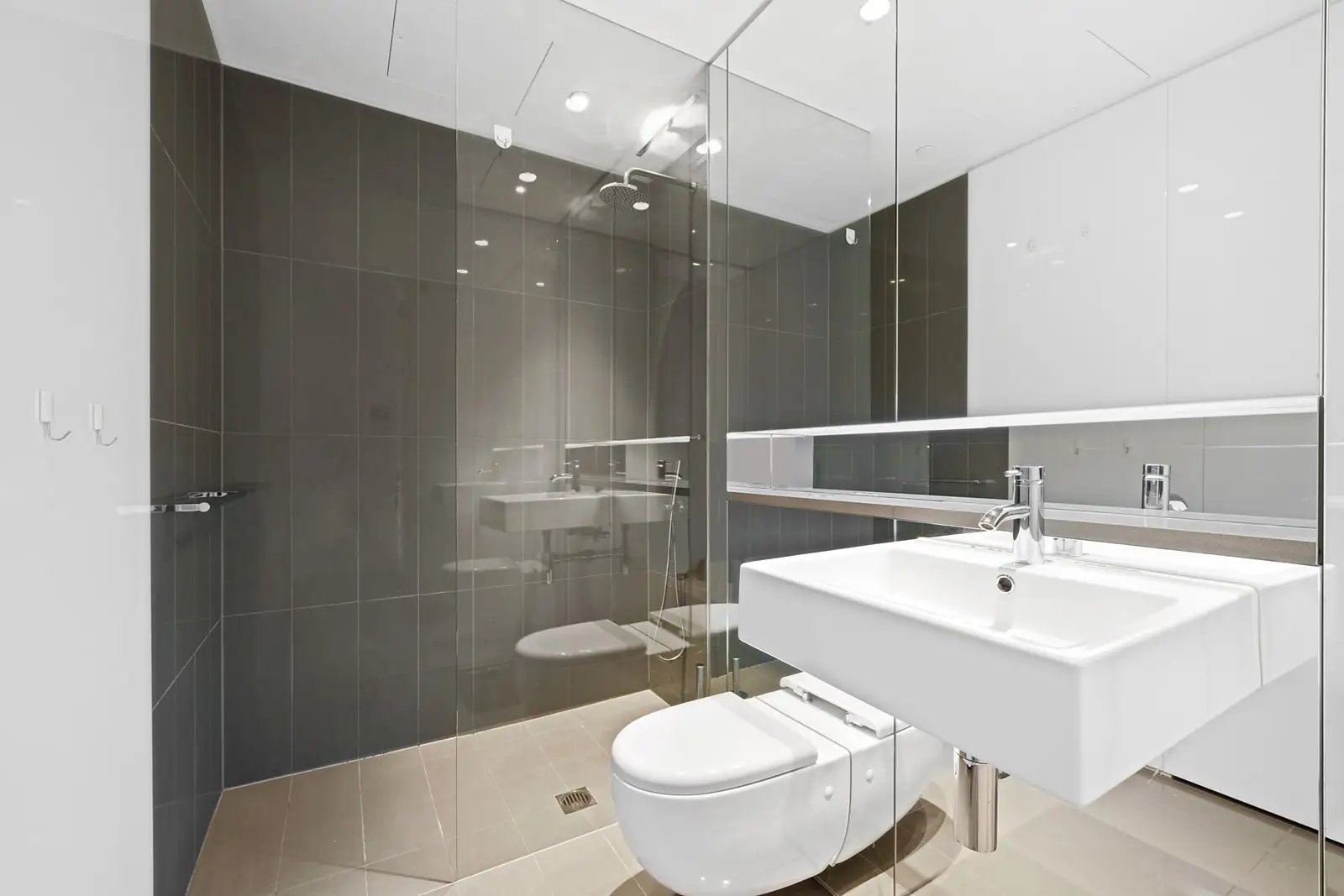 1002/18 Park Lane, Chippendale Sold by Sydney Sotheby's International Realty - image 2