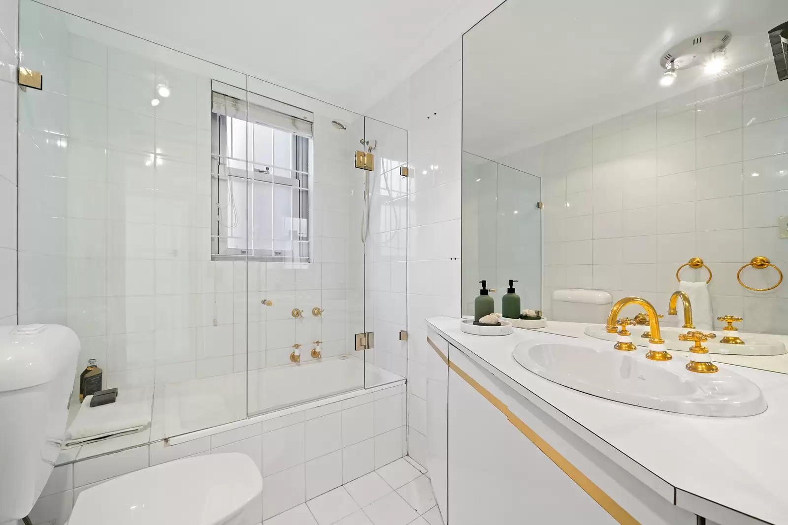 7/78 New Beach Road, Darling Point Sold by Sydney Sotheby's International Realty - image 7
