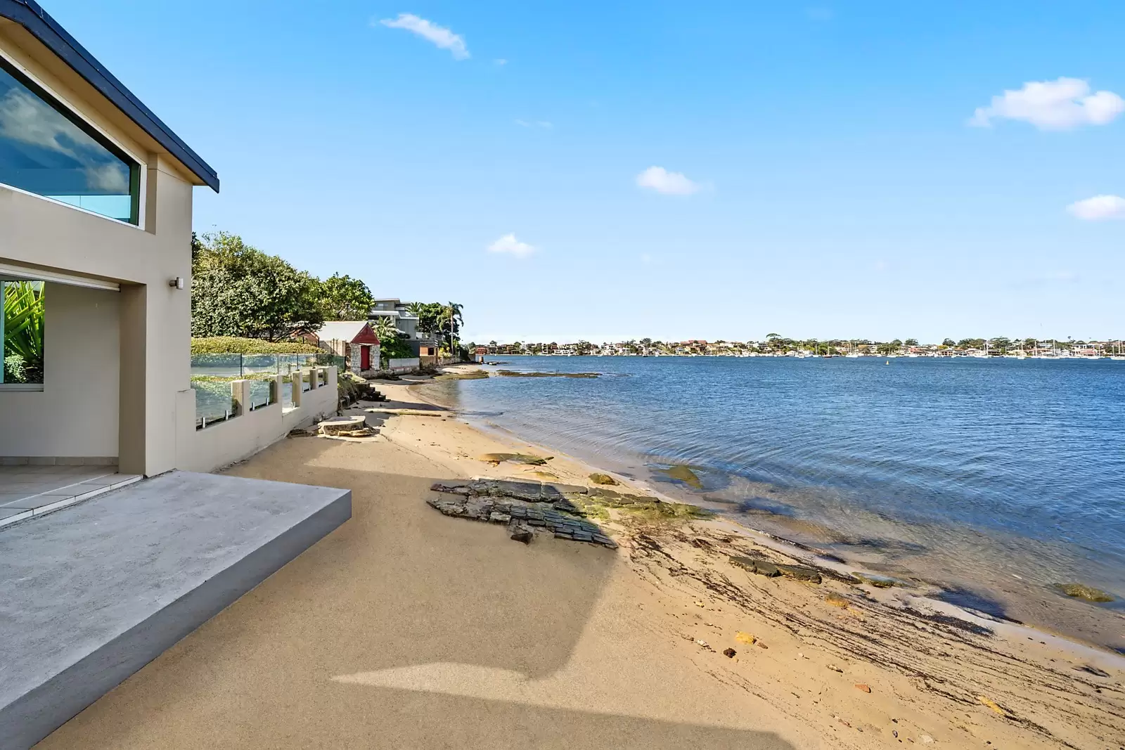 84 Carlton Crescent, Kogarah Bay Sold by Sydney Sotheby's International Realty - image 20