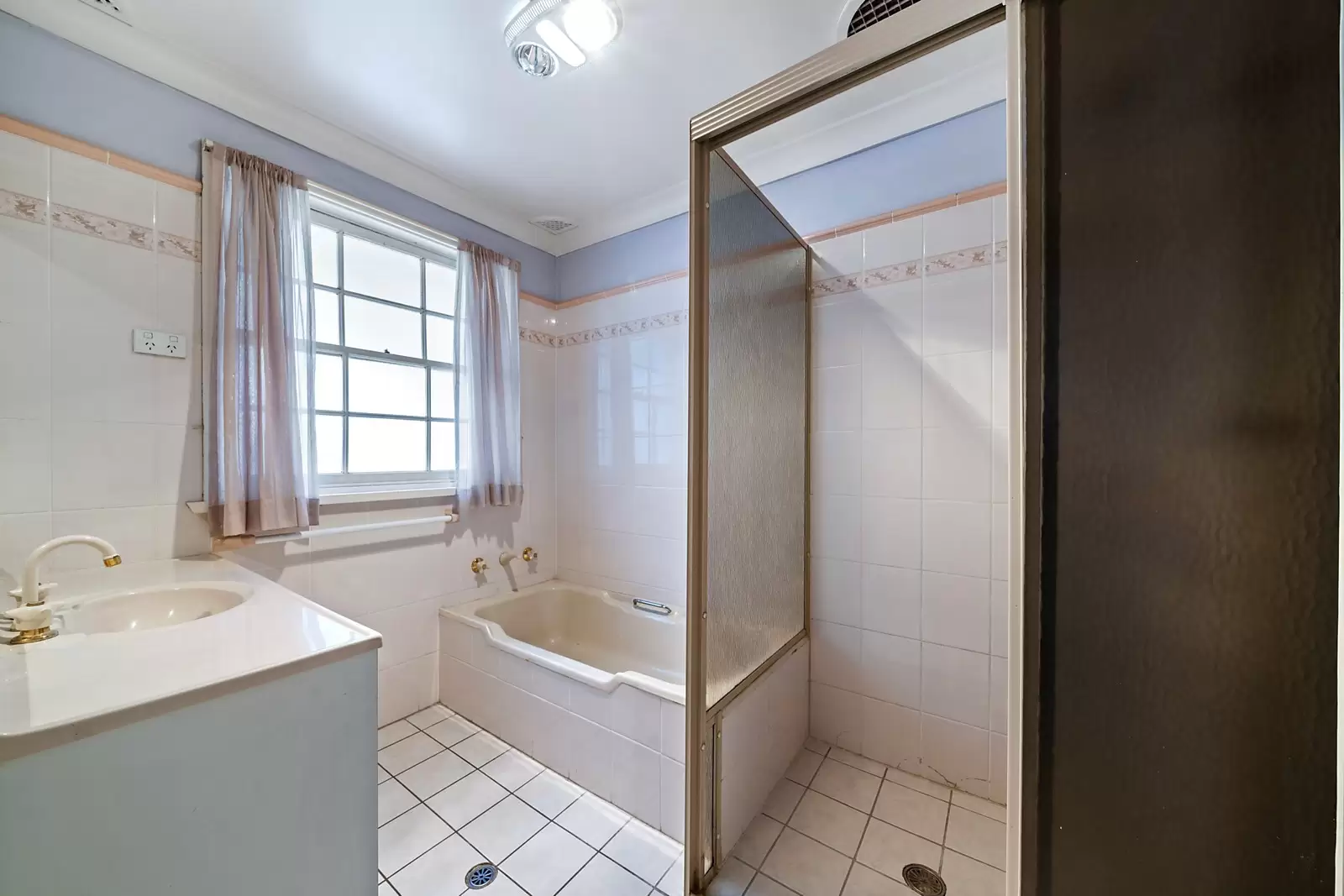 82 Francis Street, Castle Hill Sold by Sydney Sotheby's International Realty - image 7