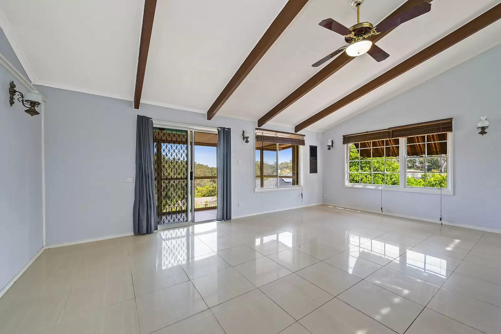 82 Francis Street, Castle Hill Sold by Sydney Sotheby's International Realty - image 3