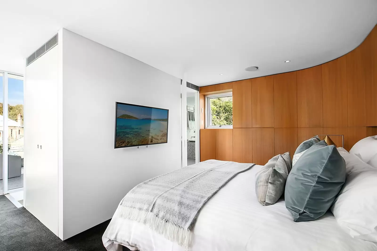 1 Victoria Avenue, Woollahra Leased by Sydney Sotheby's International Realty - image 5