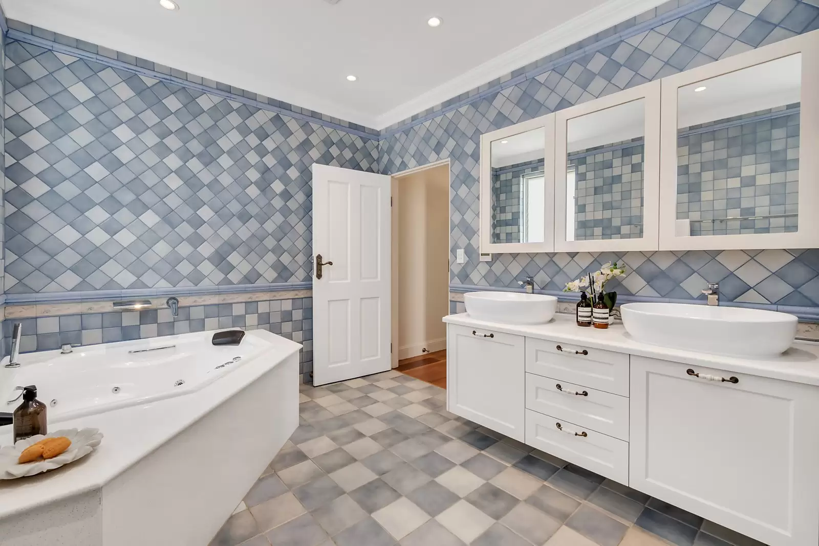 6 Gilbert Street, Dover Heights Sold by Sydney Sotheby's International Realty - image 18
