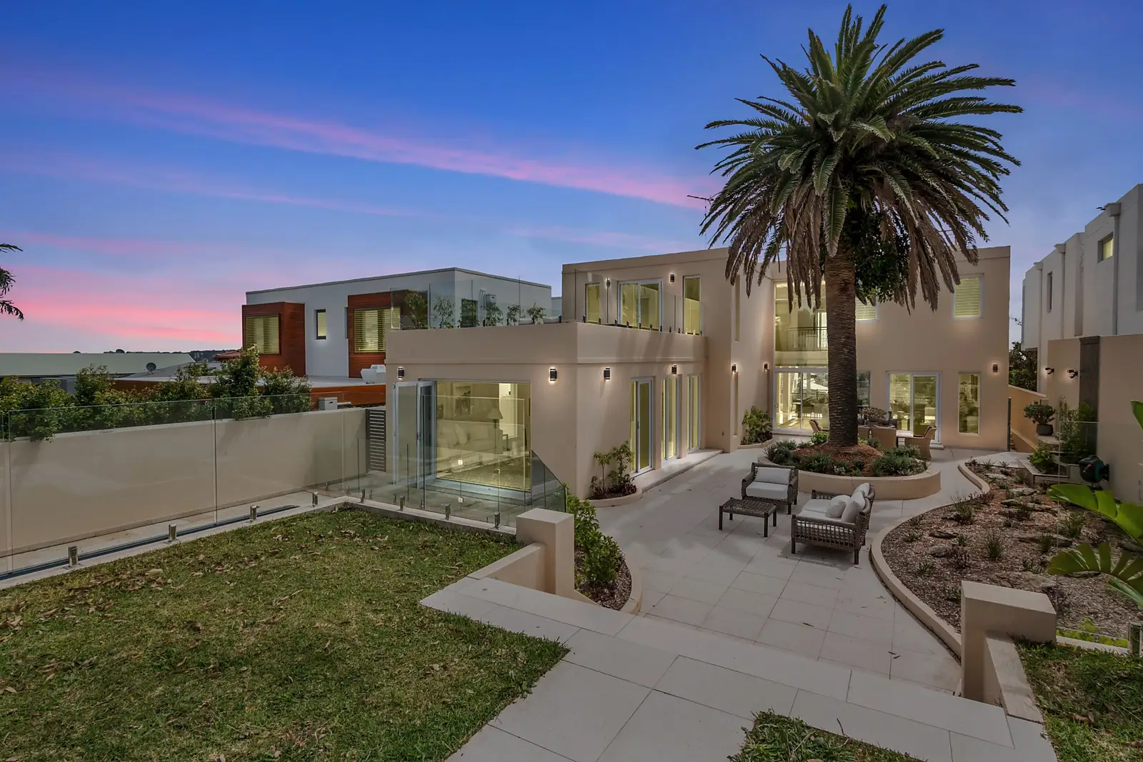 6 Gilbert Street, Dover Heights Sold by Sydney Sotheby's International Realty - image 2