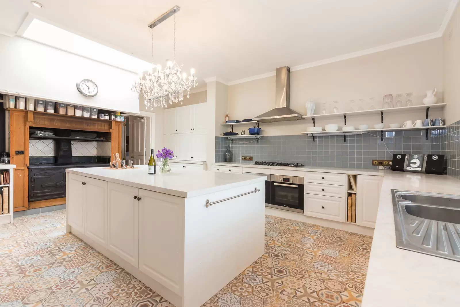 22 Glebe Street, Yass Sold by Sydney Sotheby's International Realty - image 4