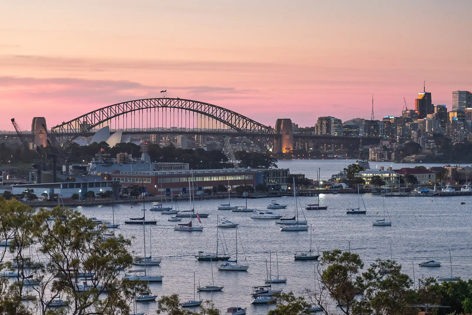 19/50 Darling Point Road, Darling Point Sold by Sydney Sotheby's International Realty - image 1