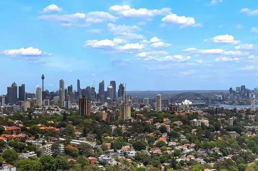 105/2A Hollywood Avenue, Bondi Junction Sold by Sydney Sotheby's International Realty