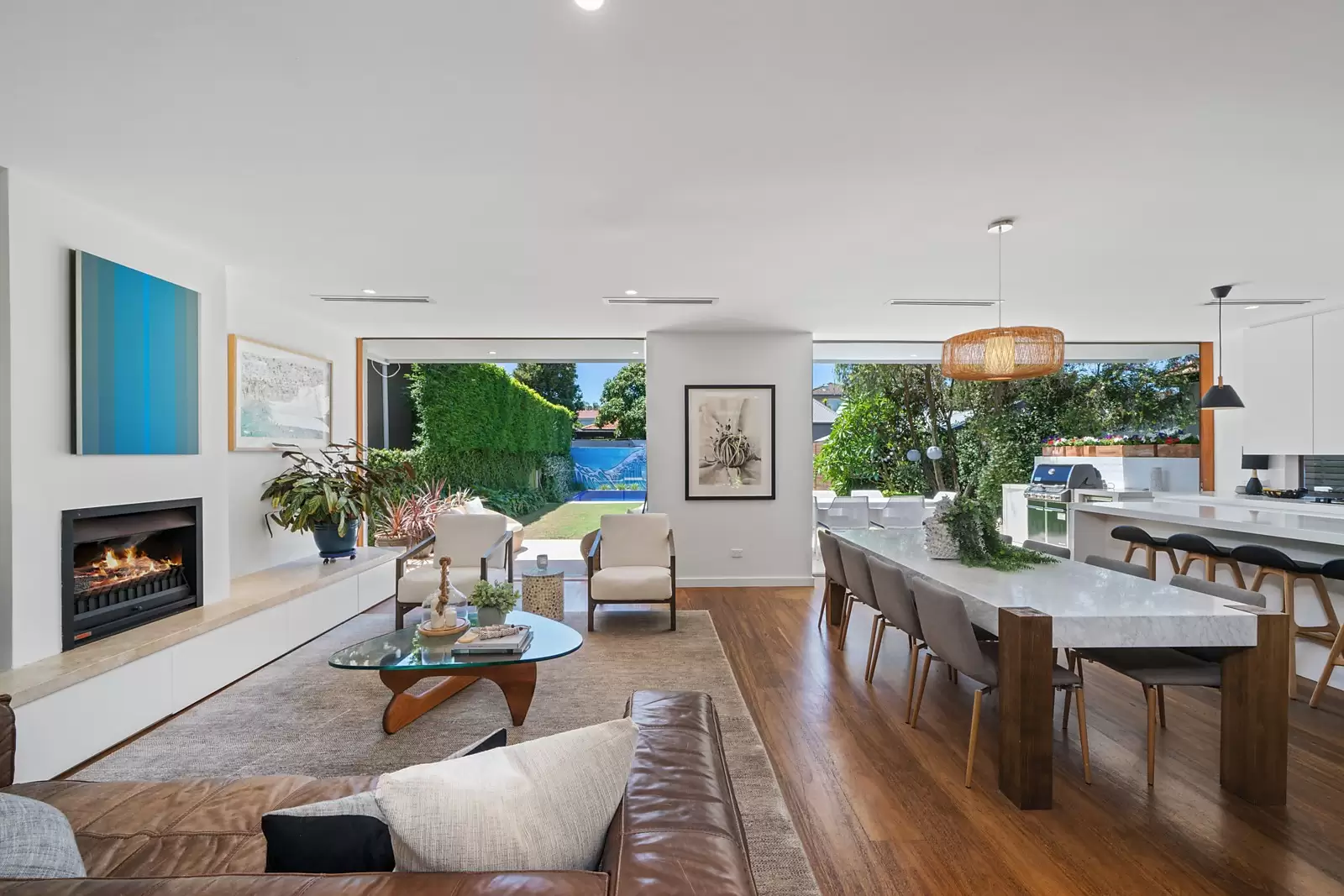 4 Brassie Street, North Bondi Sold by Sydney Sotheby's International Realty - image 3