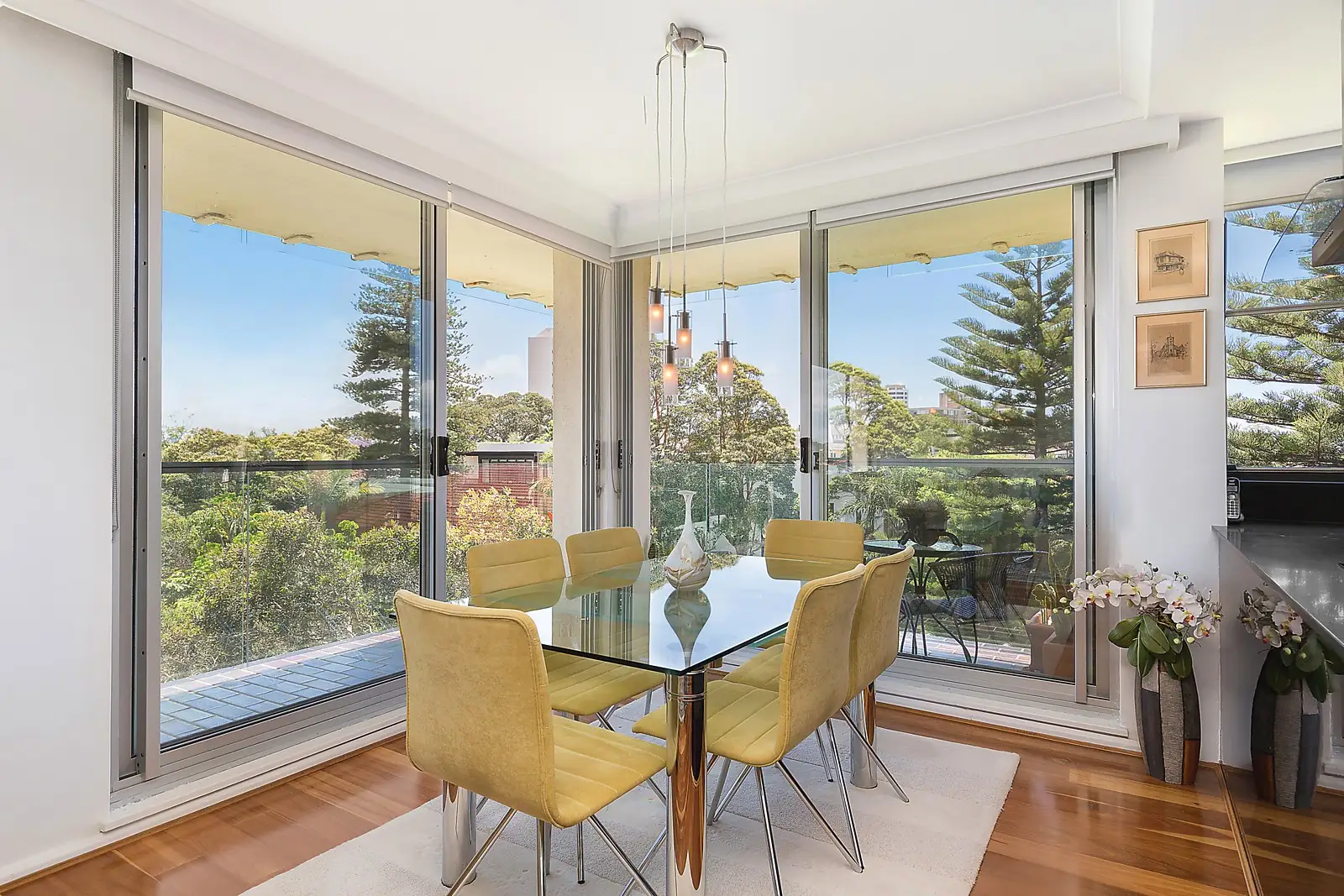 5C/3 Darling Point Road, Darling Point Sold by Sydney Sotheby's International Realty - image 2