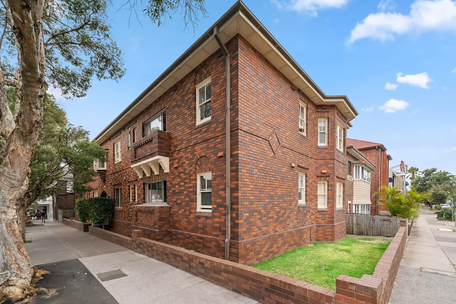 142A Glenayr Avenue, Also Known As 48 Roscoe Street, Bondi Beach Sold by Sydney Sotheby's International Realty - image 4