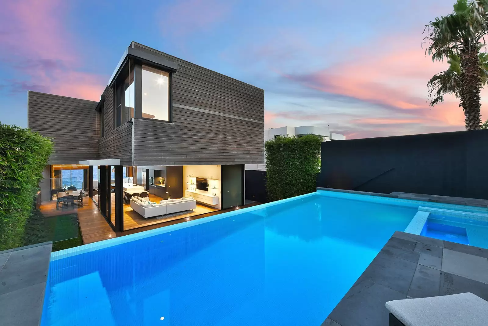 16 Mermaid Avenue, Maroubra Sold by Sydney Sotheby's International Realty - image 3