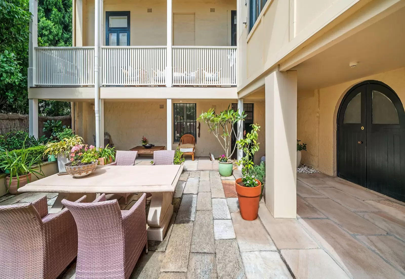 5/38 Mona Road, Darling Point Sold by Sydney Sotheby's International Realty - image 9