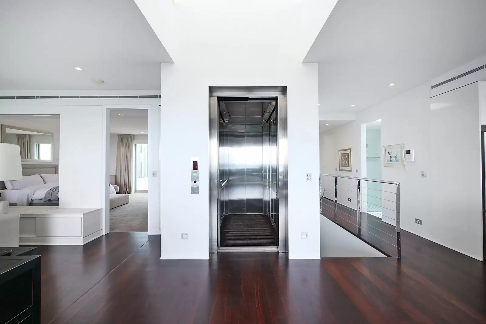 1/24 New South Head Road, Vaucluse Sold by Sydney Sotheby's International Realty - image 5