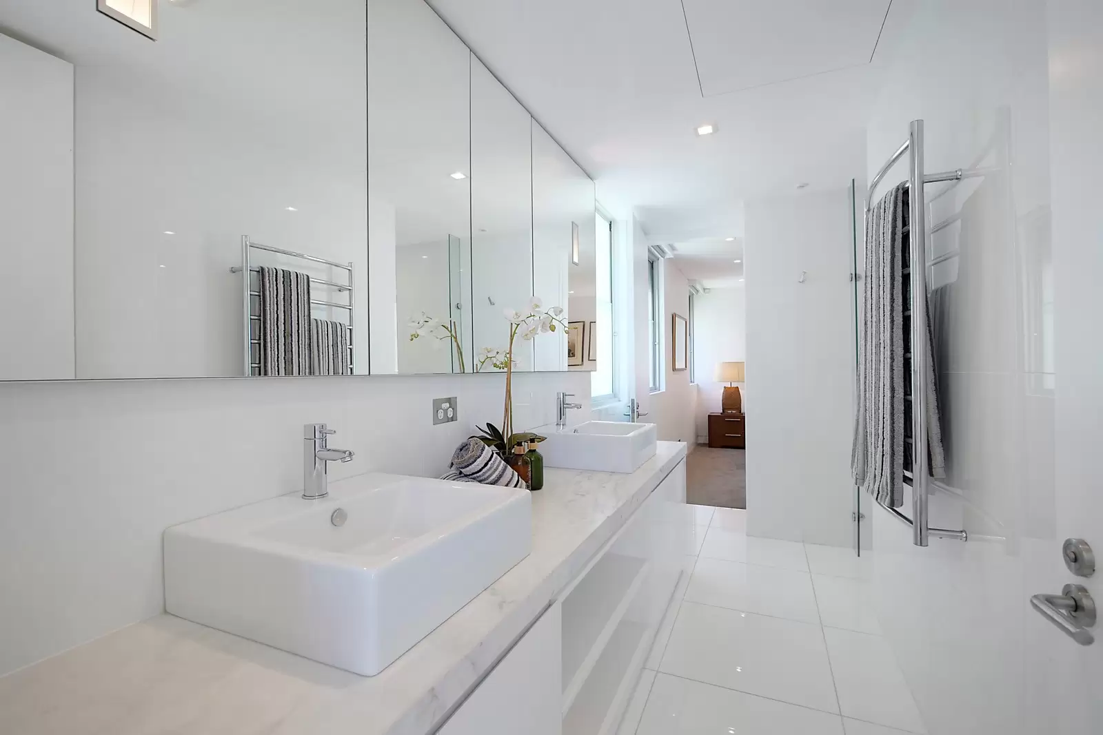 1/24 New South Head Road, Vaucluse Sold by Sydney Sotheby's International Realty - image 12