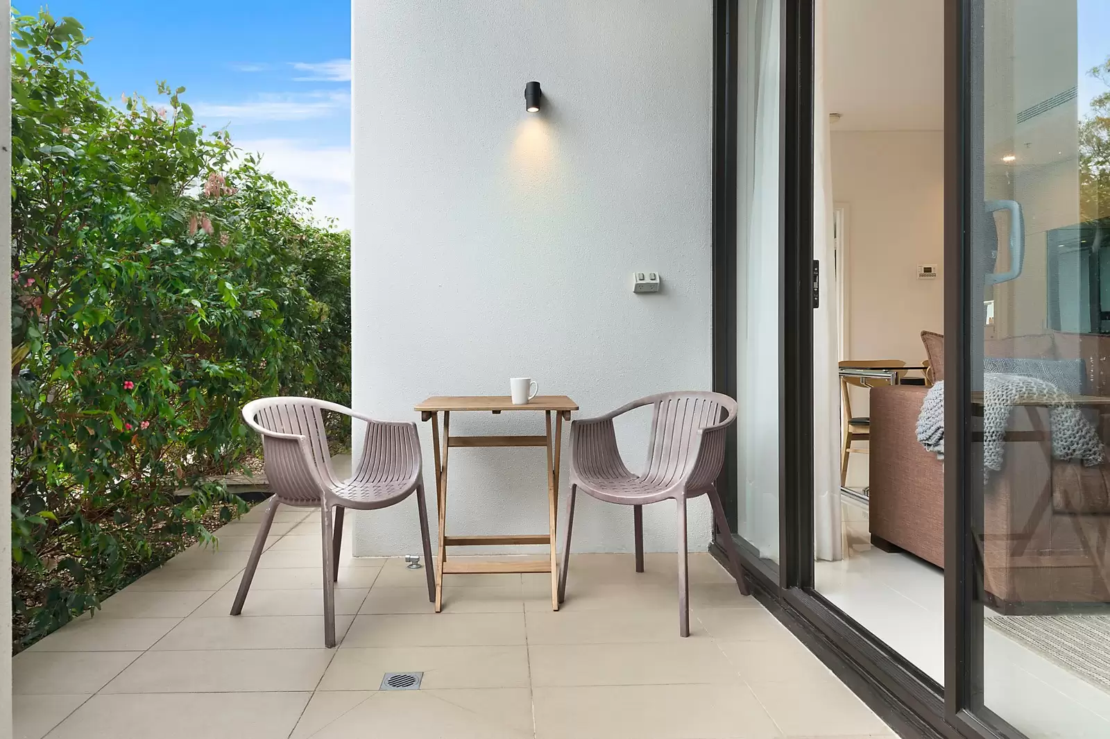 103/1 George Julius Avenue, Zetland Sold by Sydney Sotheby's International Realty - image 4