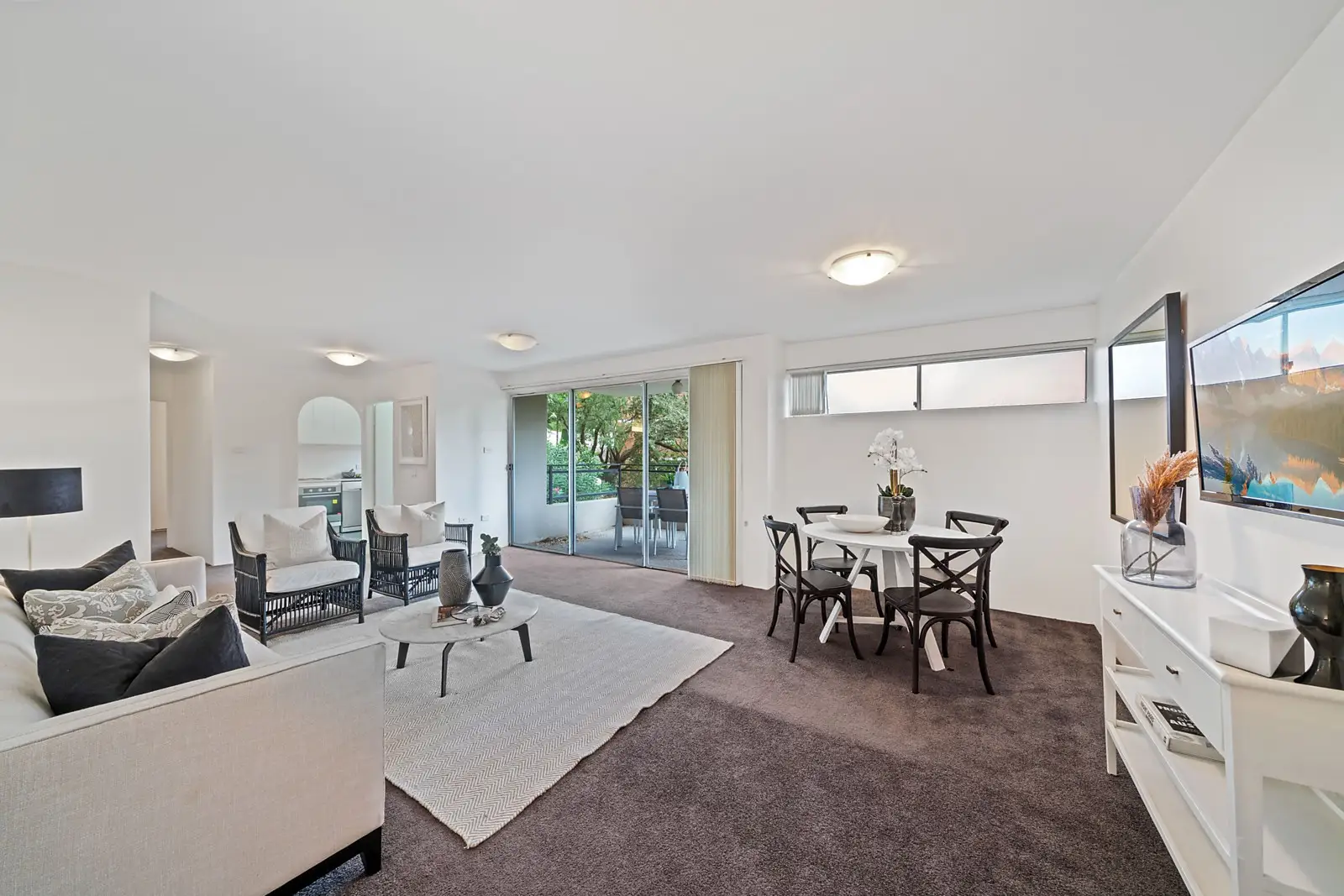 7/54 Darling Point Road, Darling Point Sold by Sydney Sotheby's International Realty - image 1