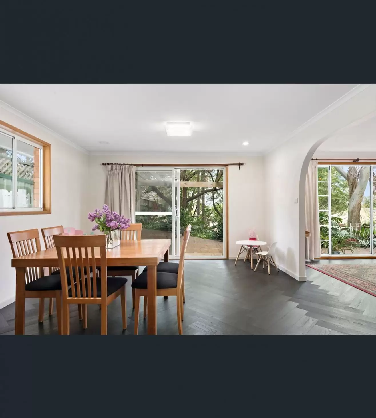 1 Peppercorn Place, Kirrawee Sold by Sydney Sotheby's International Realty - image 3