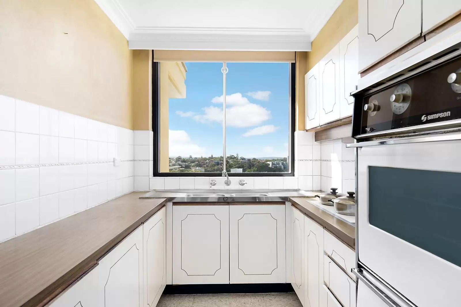 8a/15-19 Waverley Crescent, Bondi Junction Sold by Sydney Sotheby's International Realty - image 4