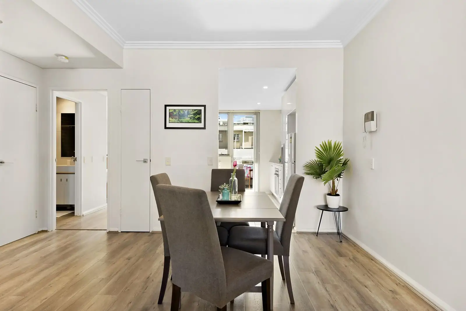 302/3 Stromboli Strait, Wentworth Point Sold by Sydney Sotheby's International Realty - image 2