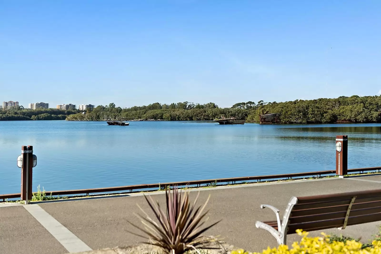 302/3 Stromboli Strait, Wentworth Point Sold by Sydney Sotheby's International Realty - image 5