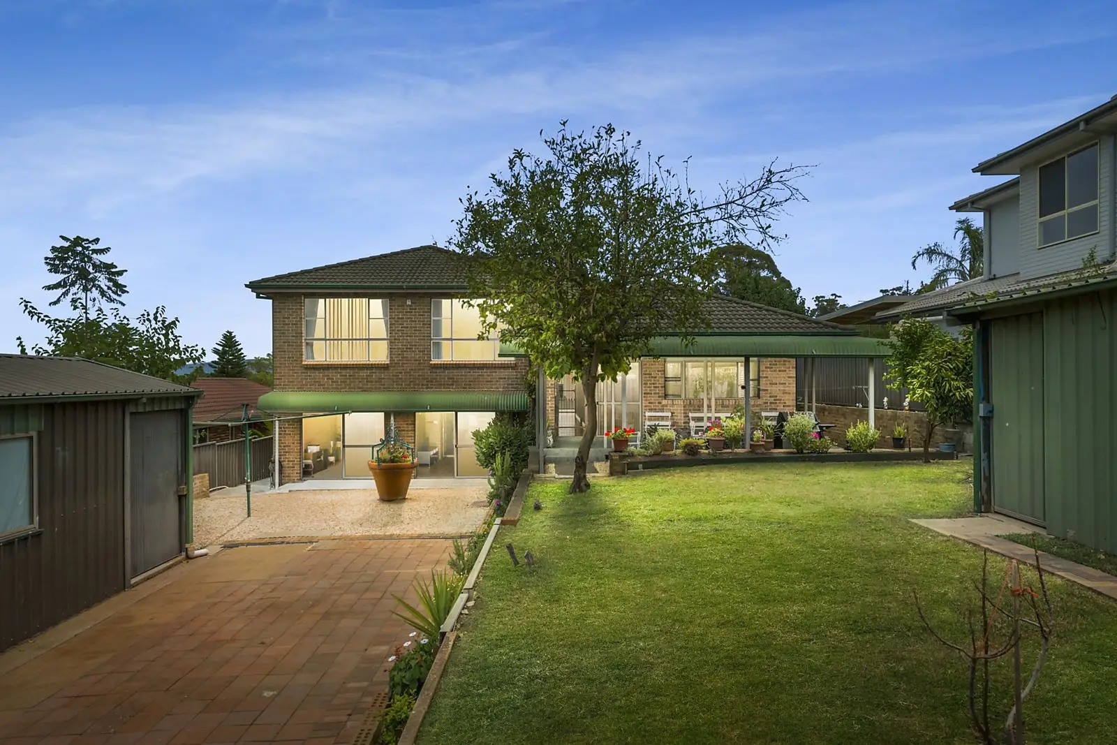 18 Cascade Road, Cranebrook Sold by Sydney Sotheby's International Realty - image 1
