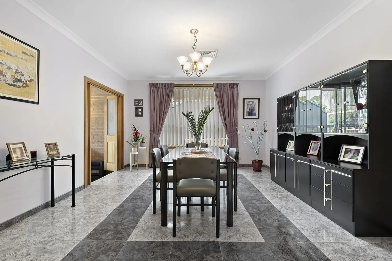 18 Cascade Road, Cranebrook Sold by Sydney Sotheby's International Realty - image 2