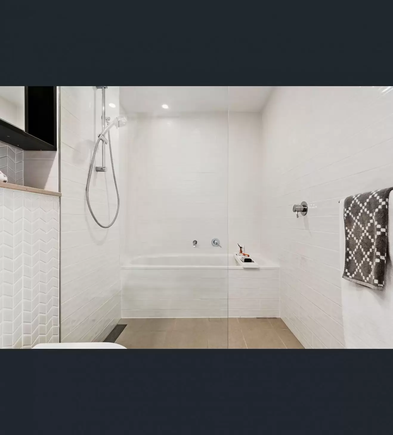 601/16 Hilly Street, Mortlake Sold by Sydney Sotheby's International Realty - image 9