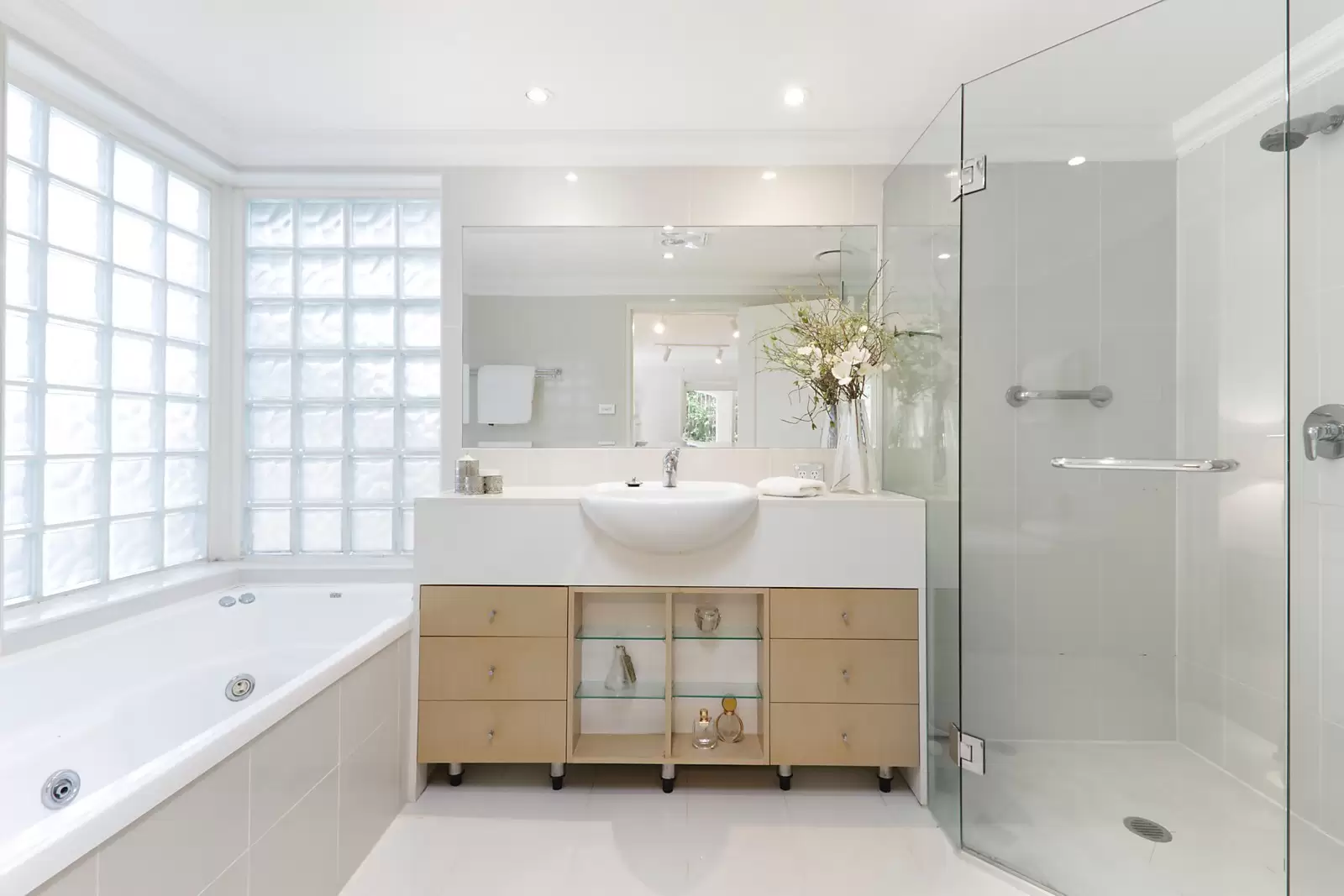 1/4 Albemarle Avenue, Rose Bay Sold by Sydney Sotheby's International Realty - image 13