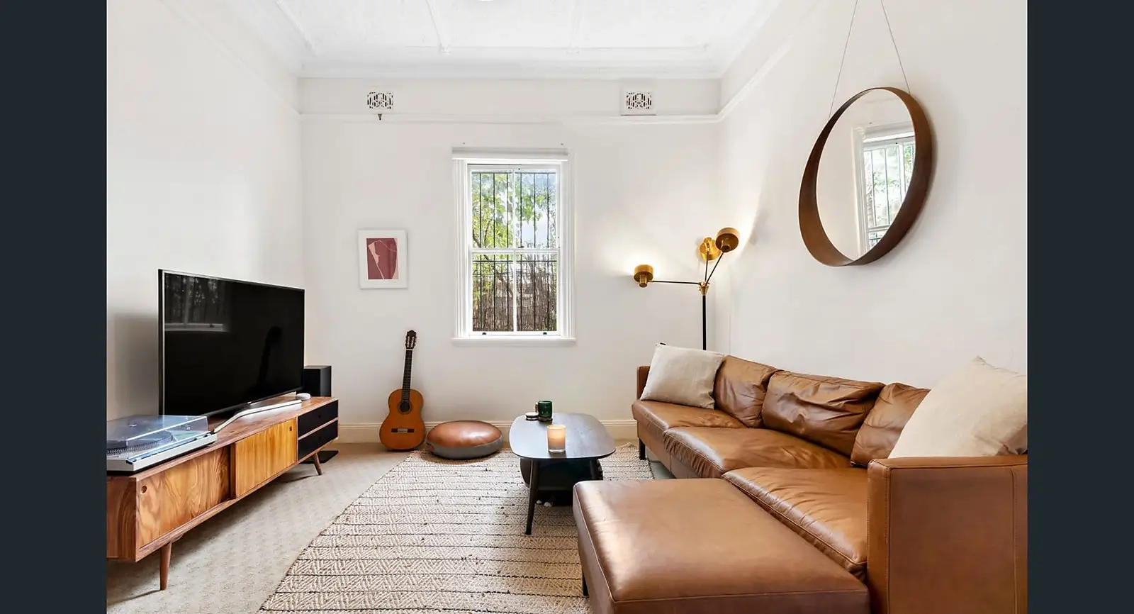 16 Realm Street, Arncliffe Sold by Sydney Sotheby's International Realty - image 2