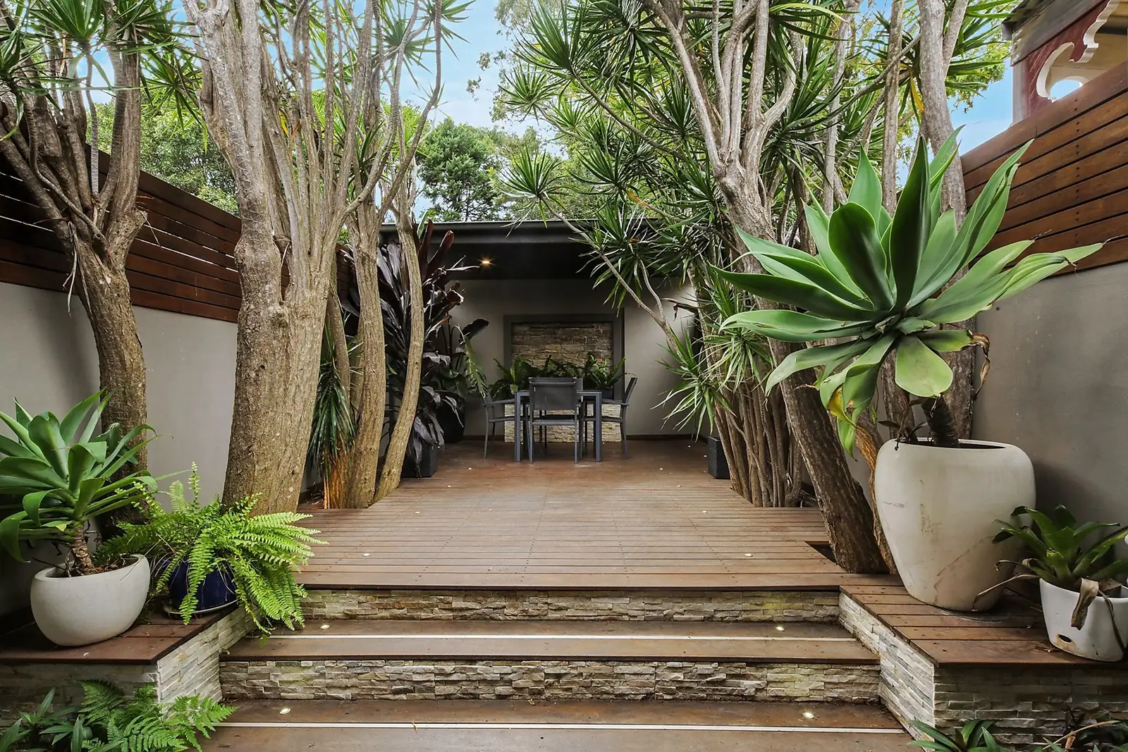 246 Edgeware Road, Newtown Sold by Sydney Sotheby's International Realty - image 2