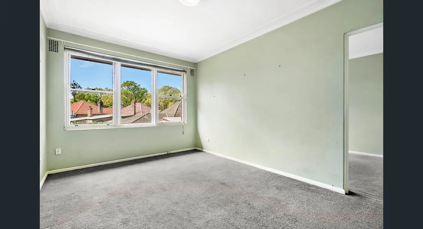 7/19 David Street, Marrickville Sold by Sydney Sotheby's International Realty - image 2