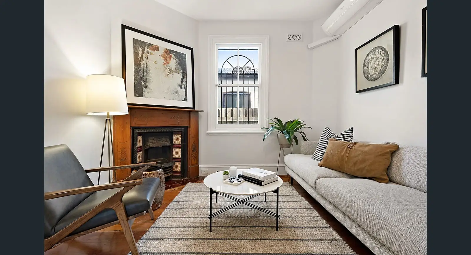 15 Baltic Street, Newtown Sold by Sydney Sotheby's International Realty - image 2