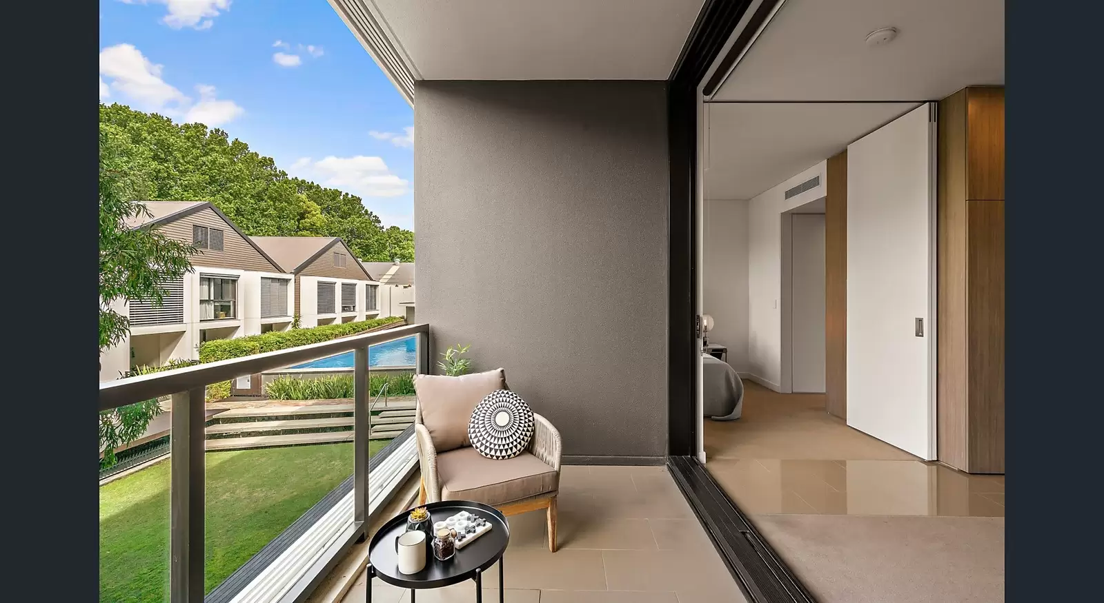 103/12 Denison Street, Camperdown Sold by Sydney Sotheby's International Realty - image 4